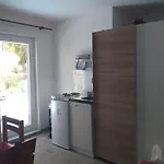 Domi Apartment Makarska