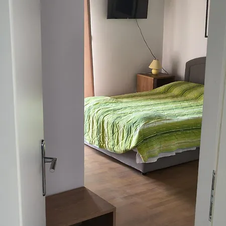 Apartment Domi *